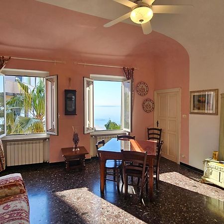 Le Finestre Sul Mare Daire Albissola Marina Dış mekan fotoğraf