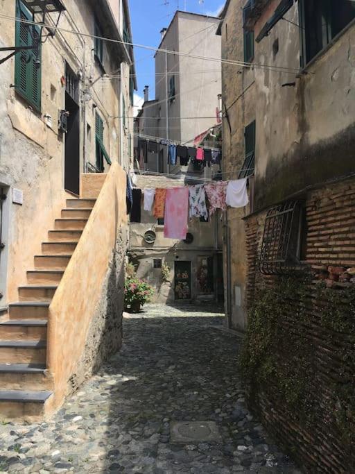 Le Finestre Sul Mare Daire Albissola Marina Dış mekan fotoğraf